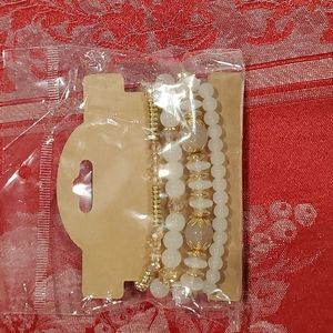 4 Piece Fashion Bracelets